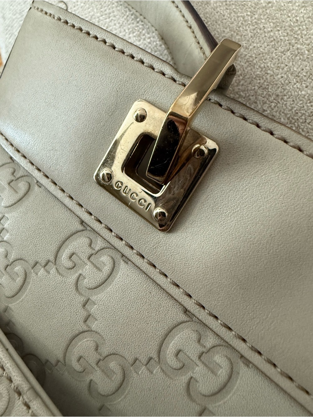 Gucci Guccissima Punch Tote Ivory Cream Gold Hardware - Picture 5 of 8